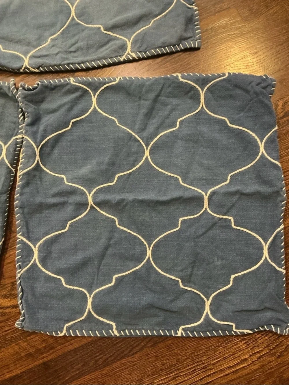Pottery Barn Blue and White Quatrefoil Trellis Pillow Covers 22x22 Set Of 3